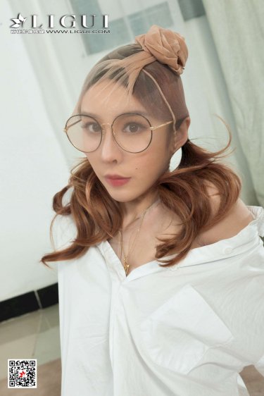 我让最想被拥抱的男人给威胁